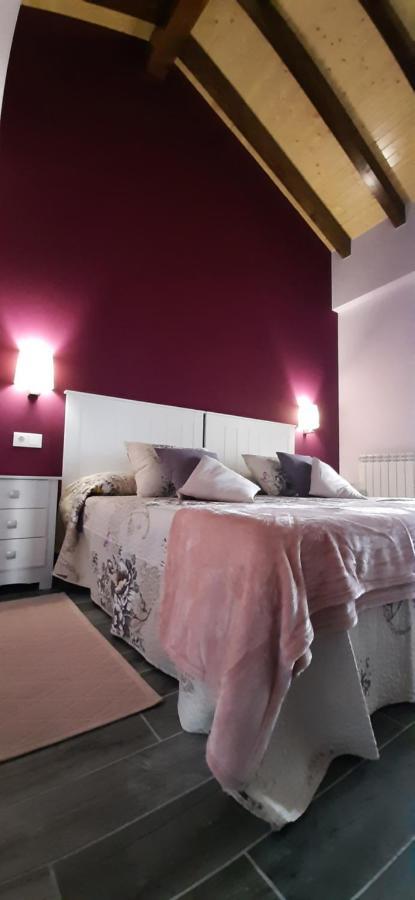 El Rato Apartamentos Rurales Навия Экстерьер фото